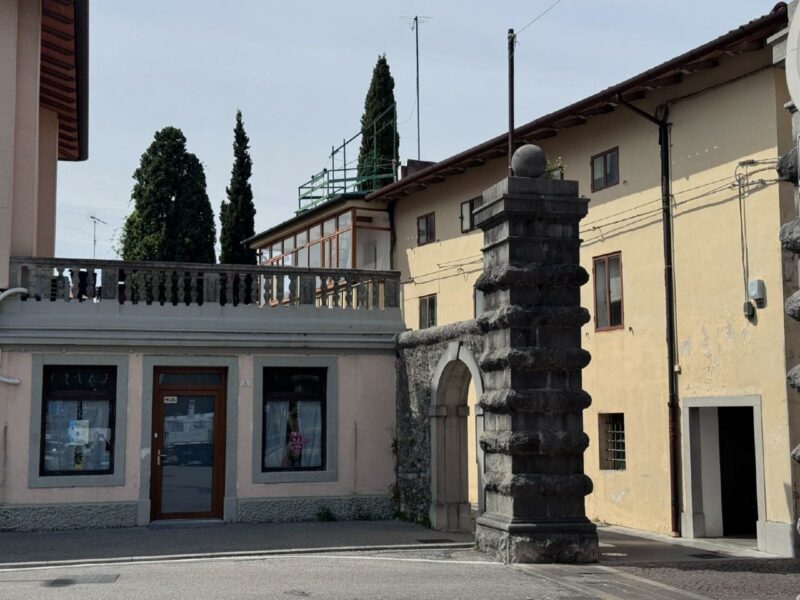 OCCASIONE UNICA IN CENTRO: CASA BICAMERE CON TERRAZZA PANORAMICA! Cividale del Friuli
