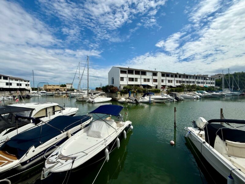 Esclusiva villa a schiera con posto barca a Terramare Lignano Sabbiadoro