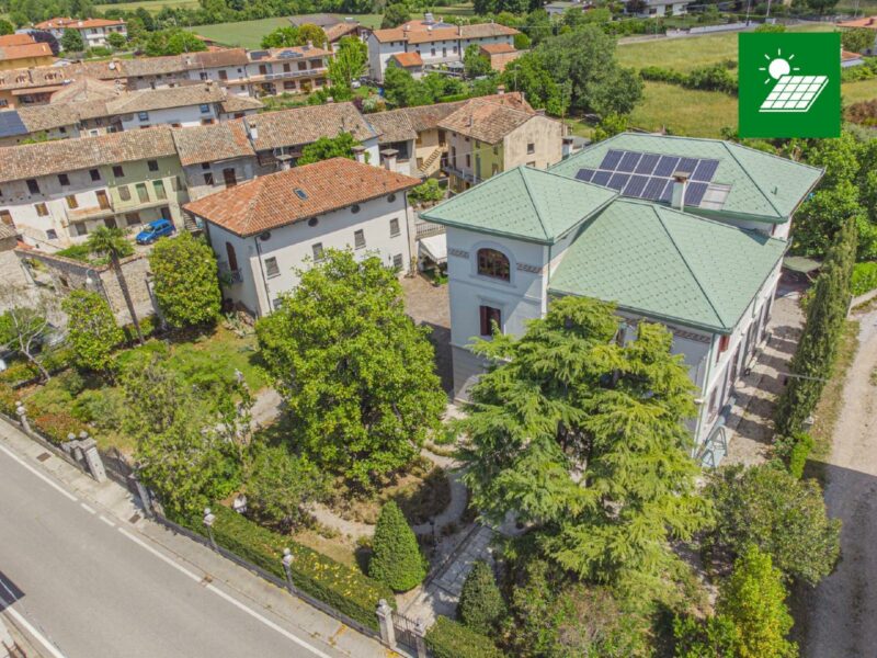 Esclusiva villa Liberty con dépendance e piscina a soli 20 minuti da Udine San Vito di Fagagna