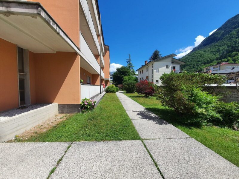 BICAMERE TERRAZZATO E PRONTO PER ESSERE ABITATO Tolmezzo