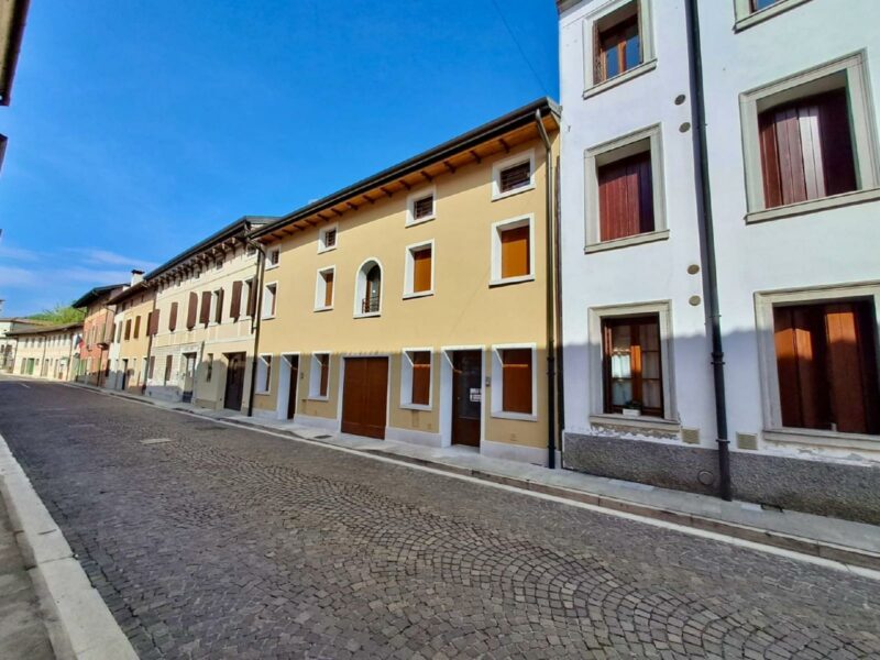 VILLASCHIERA CON GIARDINO: eleganza, storia e qualità superiore! Sesto al Reghena