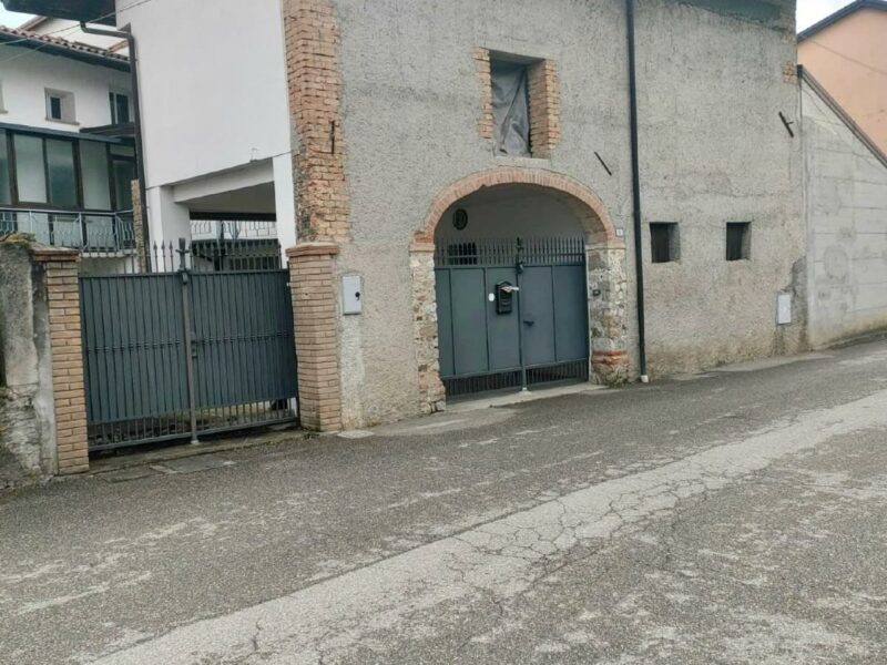 CASASCHIERA BICAMERE: soluzione solida, con spazi versatili e un potenziale da valorizzare! Spilimbergo