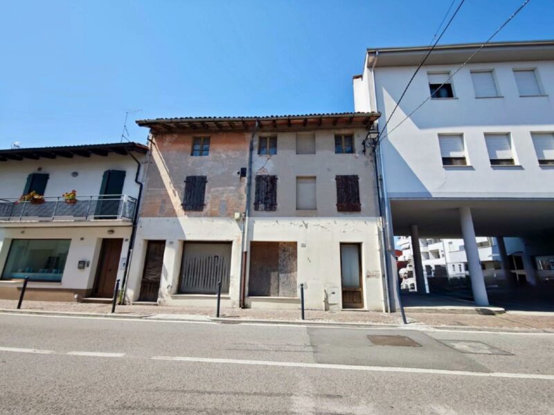 DOPPIA OPPORTUNITà IN CENTRO: versatilità dal grande potenziale! San Vito al Tagliamento