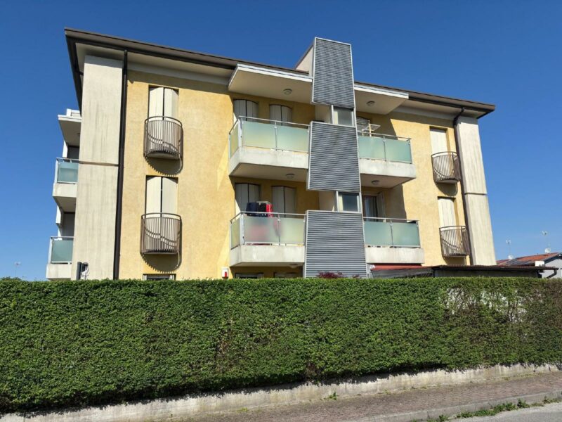 TRICAMERE E BISERVIZI CON GARAGE: accogliente, funzionale e pronto da vivere! San Vito al Tagliamento