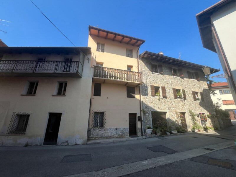 CASA IN LINEA BICAMERE ZONA CENTRO STORICO San Daniele del Friuli