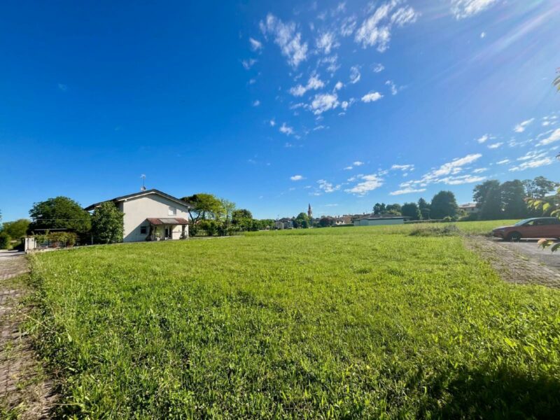 Lotto edificabile per villa | Comune di San Vito al T. e Sesto al Reghena a partire da 45.000€ Sesto al Reghena