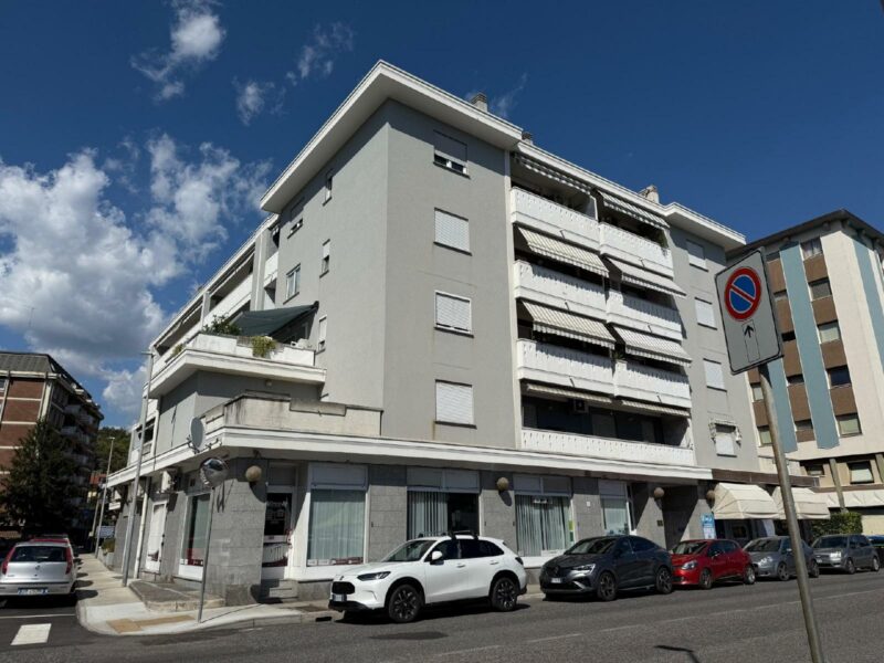INTROVABILE APPARTAMENTO ULTIMO PIANO DI GENEROSE METRATURE CON VISTA PANORAMICA Monfalcone