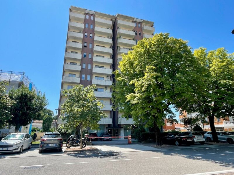 Esclusivo appartamento tricamere panoramico con vista unica Latisana