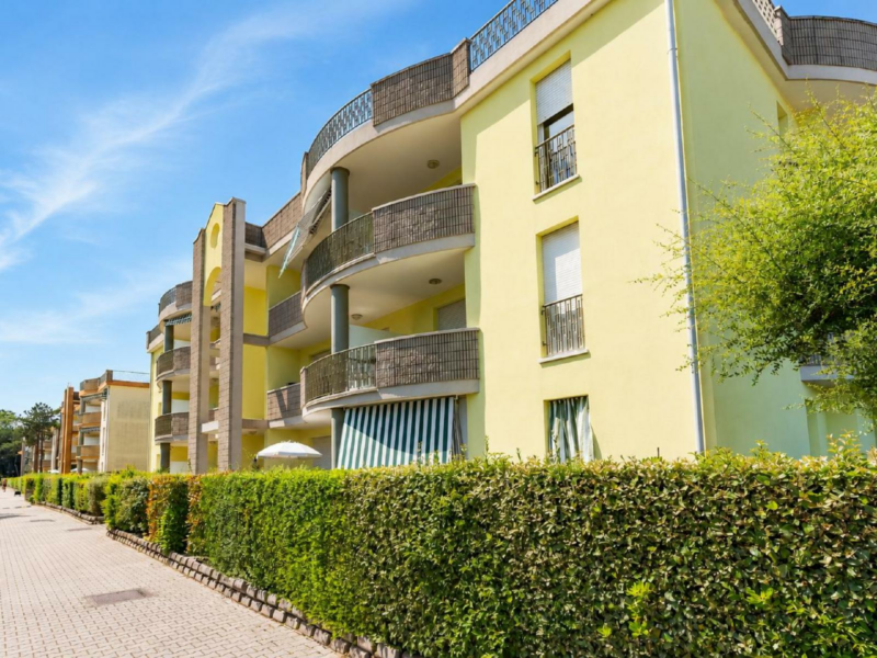 Impeccabile appartamento bilocale in villaggio con piscina Bibione