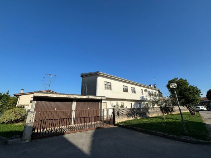 CASA INDIPENDENTE IN CENTRO San Giorgio di Nogaro