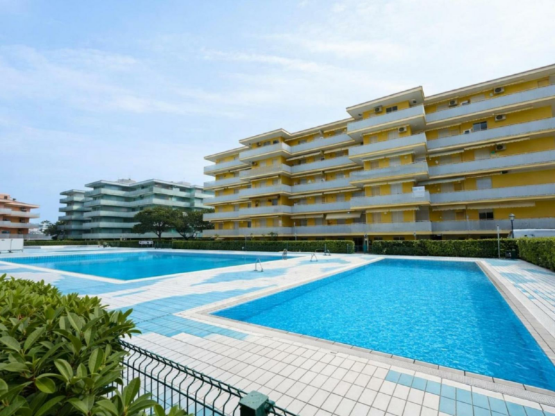 Appartamento monocamera con due ampi terrazzi Bibione