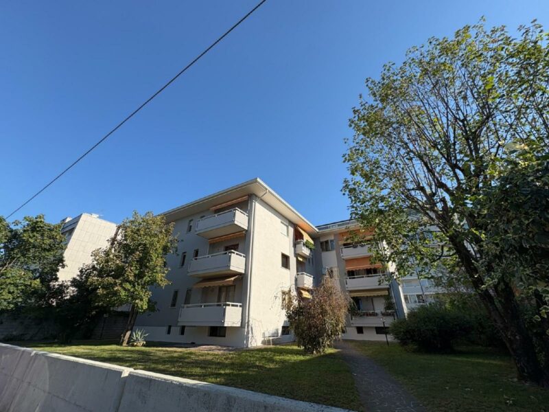 Tricamere, biservizi e tre terrazzi: ideale per la famiglia! Udine