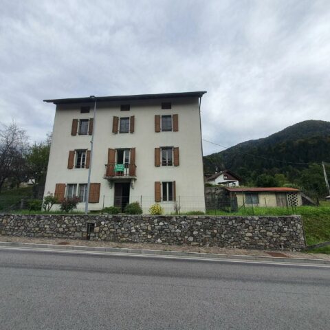 CASA INDIPENDENTE PER LE VOSTRE VACANZE Ovaro
