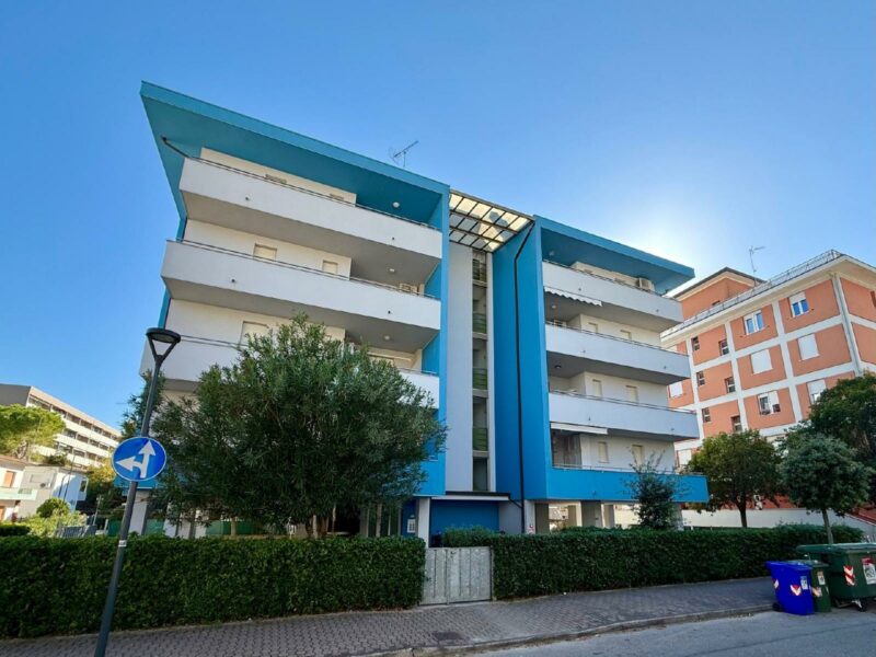 Appartamento bilocale terrazzato con posto auto Bibione