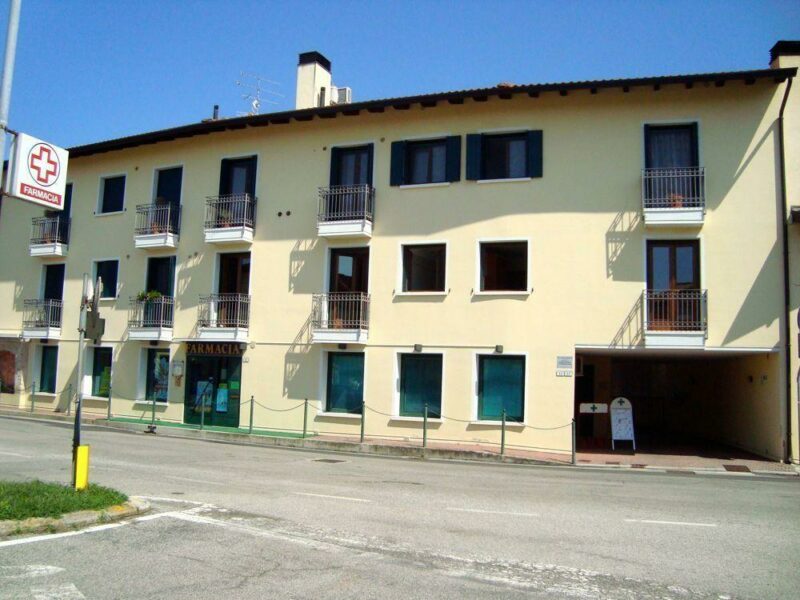 recentissimo e spazioso miniappartamento più studio San Martino al Tagliamento